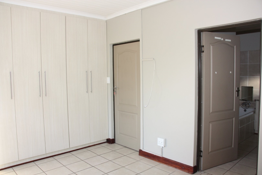 3 Bedroom Property for Sale in Bayswater Free State